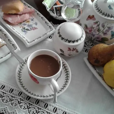 Petit Avec Classe شقة