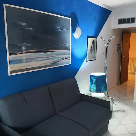 Petit Avec Classe سانريمو