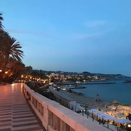 Petit Avec Classe * San Remo